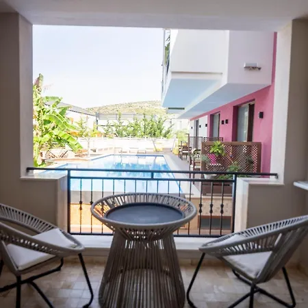 Otel Cesmekes *